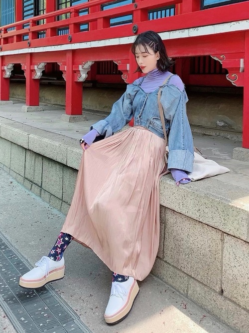 TAEさんのコーデ 紫合わせ